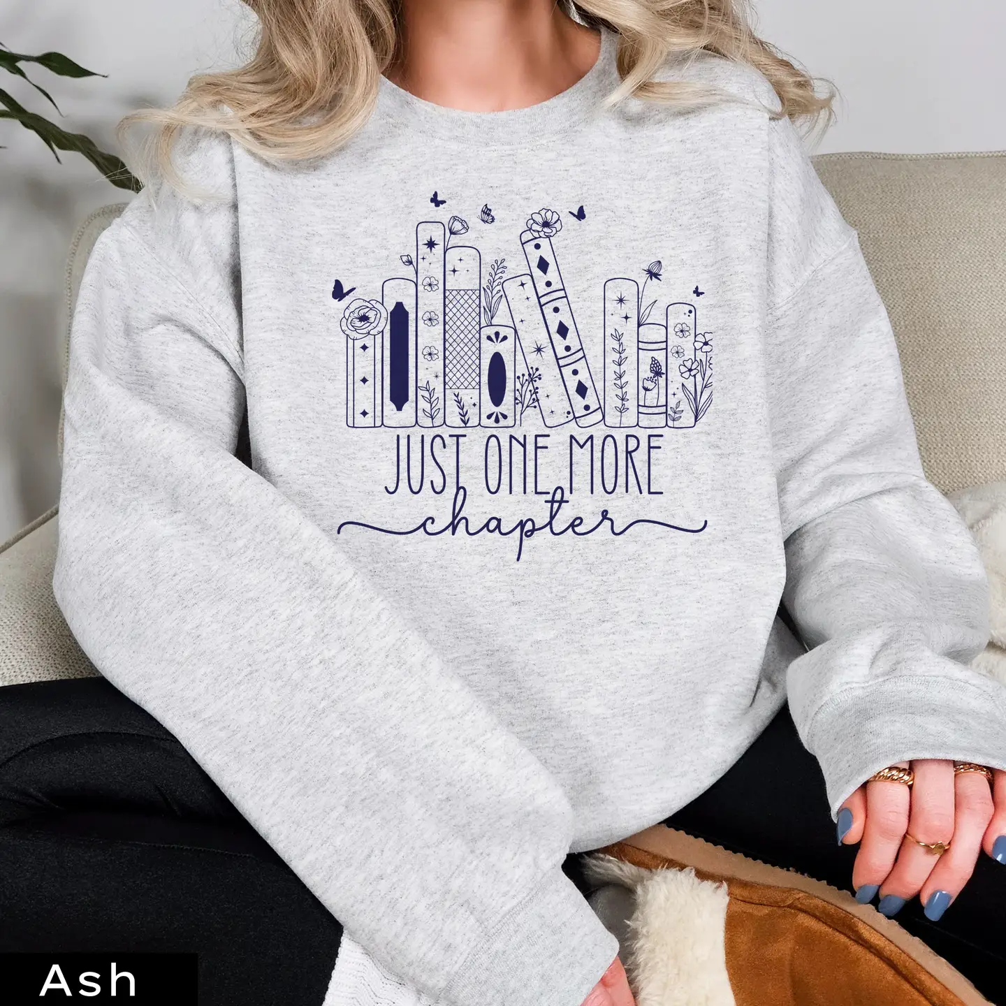 Just One More Chapter Sweatshirt - Image 10